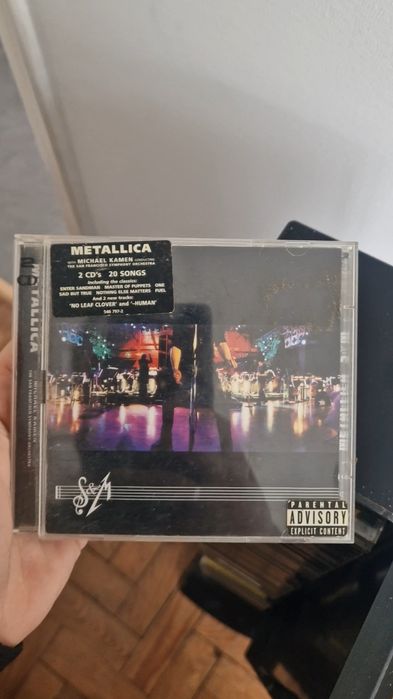 Coleção de CDs Rock/Metal – Metallica, Linkin Park, RHCP, Eminem, etc.