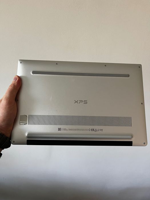 Продам Dell XPS 13
