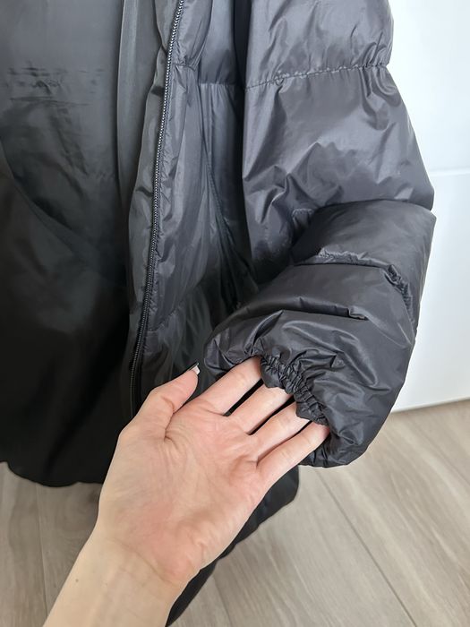 Пуховик зимовий жіночий