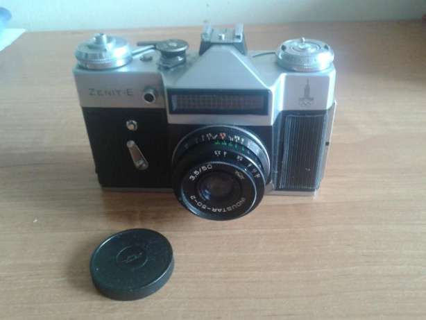 Aparaty fotograficzne-Kodak camera 35, Zenit-E ,Elikon Autofokus