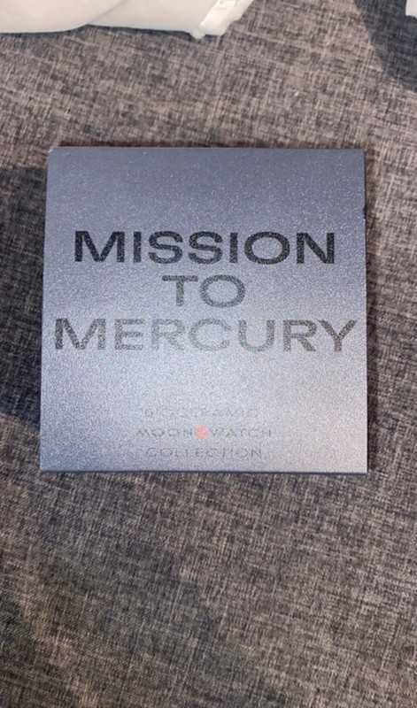 Omega x Swatch SO33A100 Merkury - Srebrny biokeramik z metalowymi