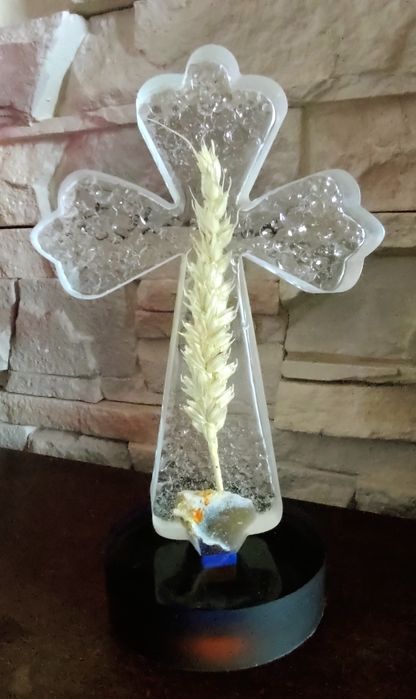 Унікальний декоративний хрест із  смоли з натуральним пшеничним колос
