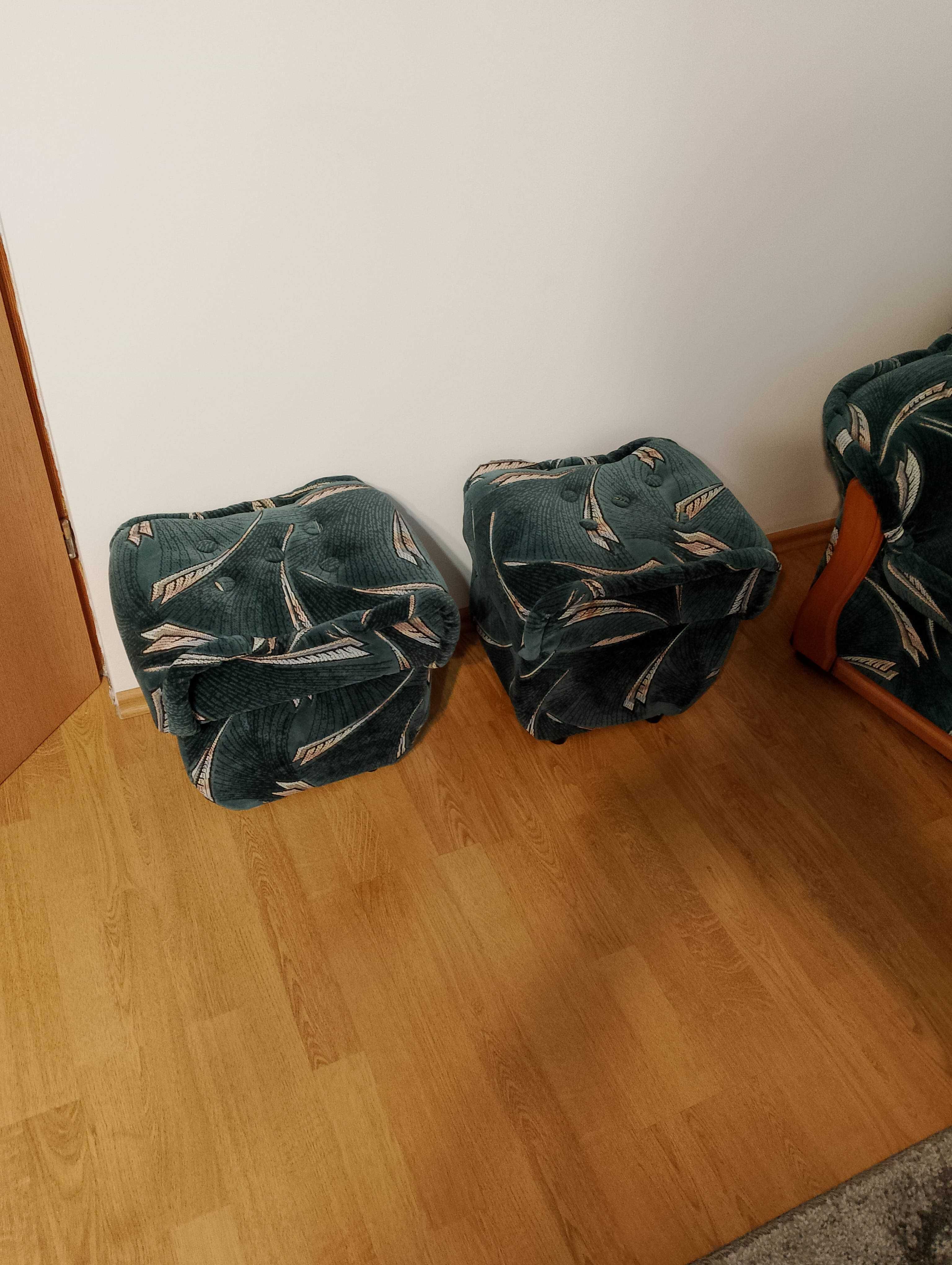 Sprzedam sofę+ fotele