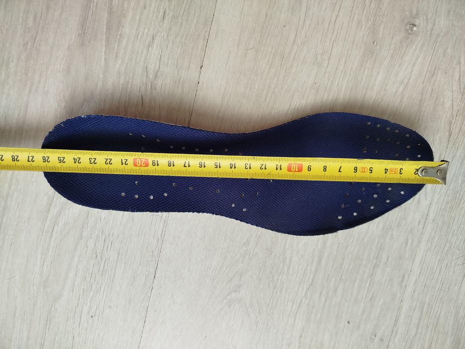 Buty sportowe halówki 41