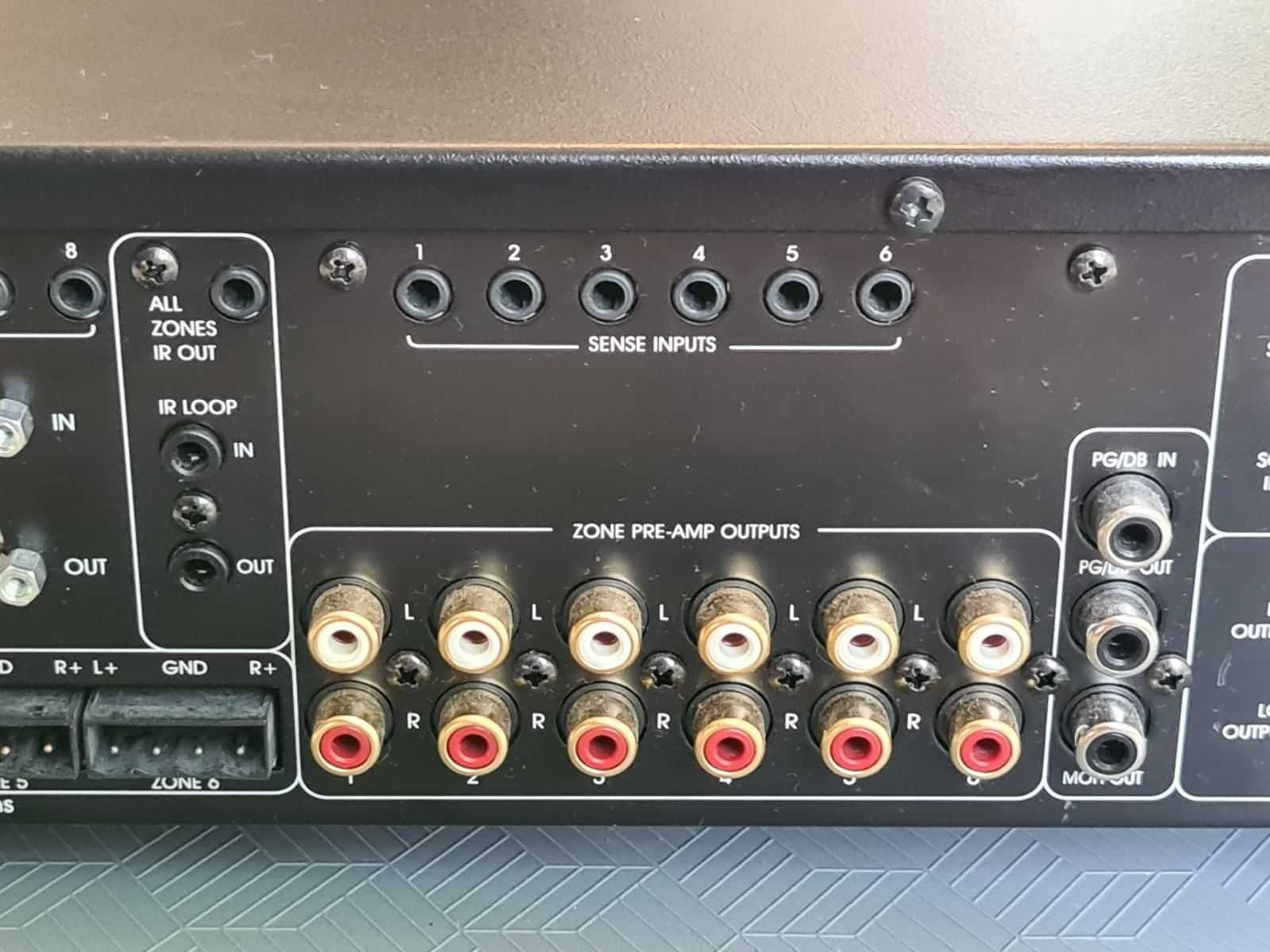 Kontroler audio/wideo Elan M86A multi-room controller