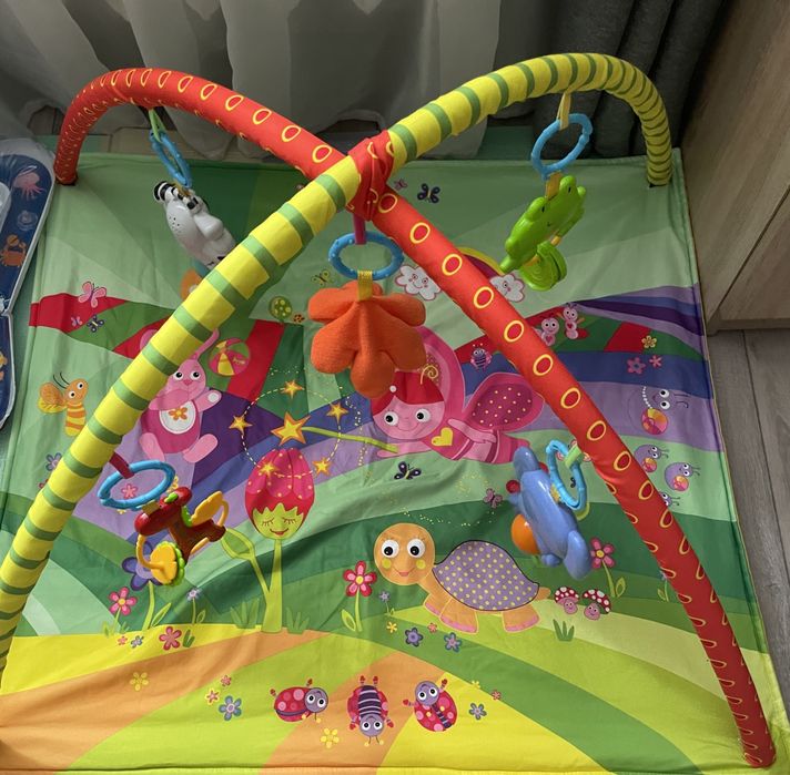 Розвиваючий килимок