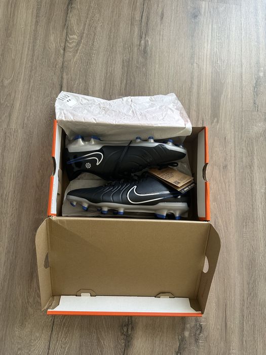 Nike Legend 10 Club FG/MG
