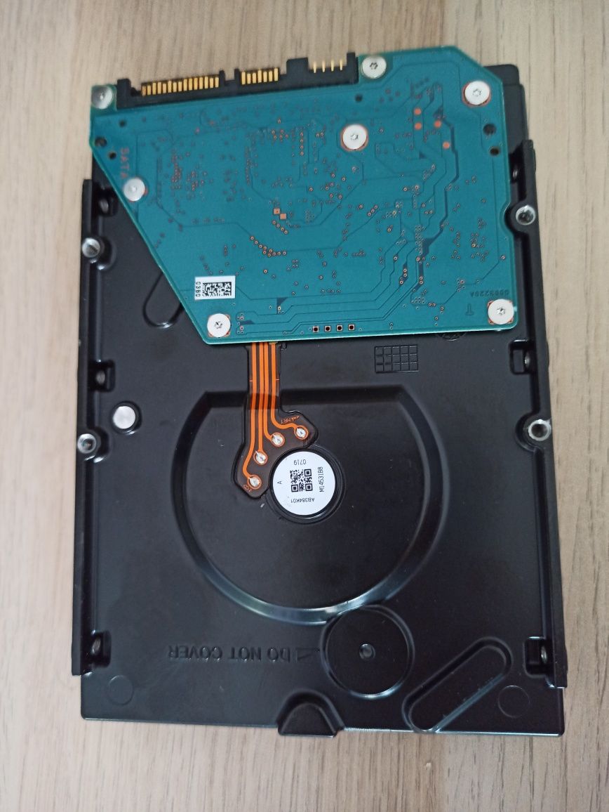 Toshiba MG03ACA100 dysk 3,5" 1TB