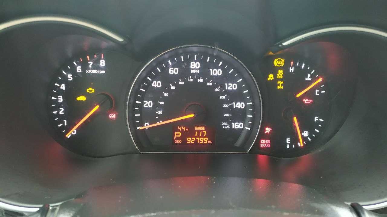 Автомобіль КІА Sorento 2.4 Бензин 2014 р\в