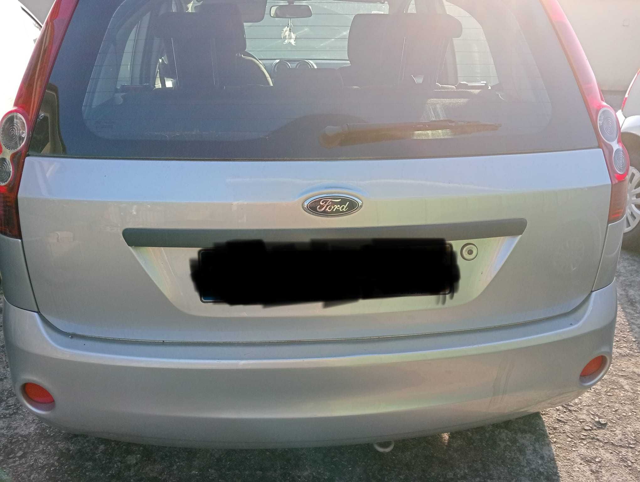 Vendo Ford Fiesta