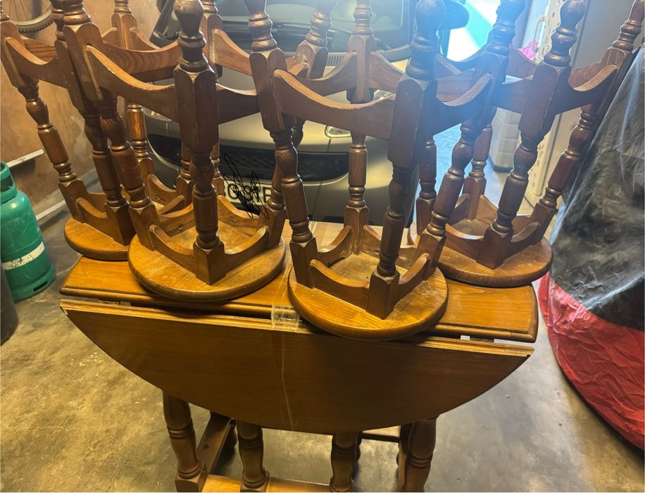 Mesa Cozinha Madeira + 4 cadeiras