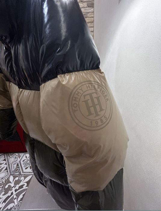 Пуховик женский Tommy Helfger