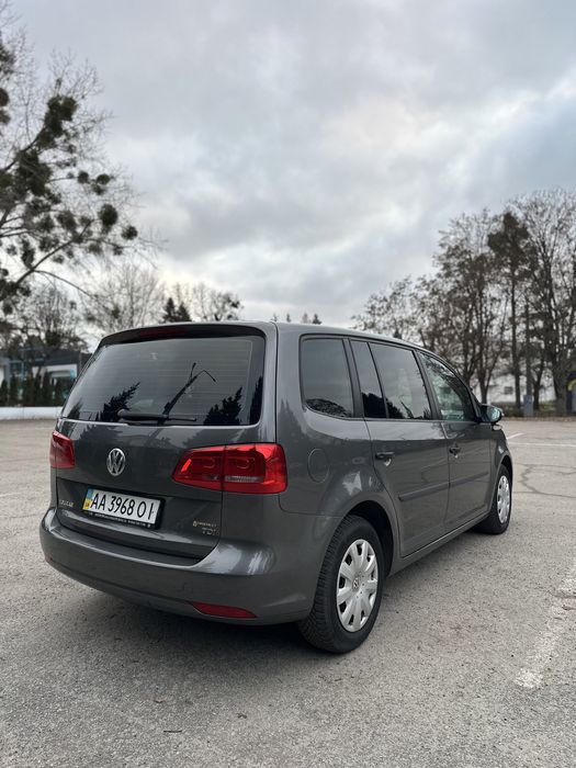 Volkswagen Touran 2014 2.0Tdi