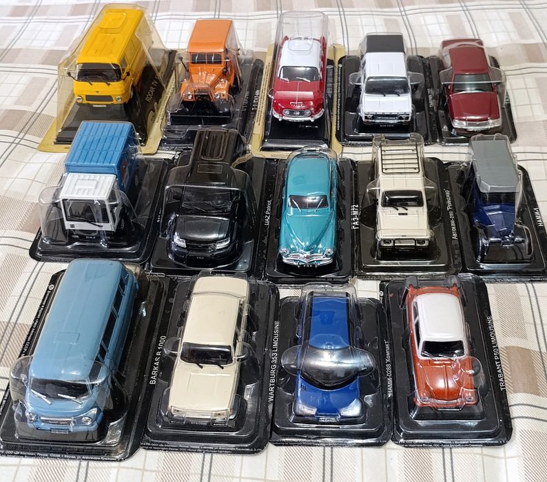 АВТОЛЕГЕНДЫ РЕДКИЕ модели машинок Также модели ГАЗ и другие Деагостини