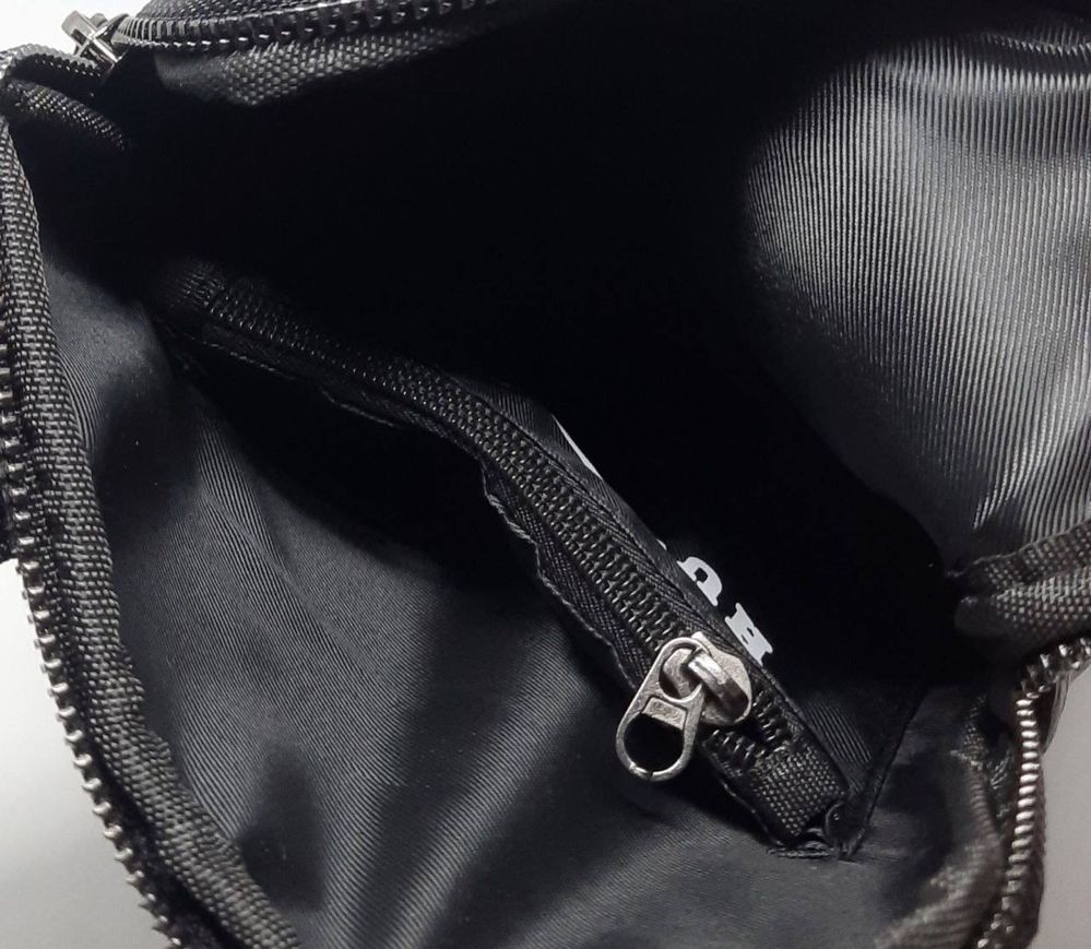 Чоловіча сумка hugo boss мужская сумка на через плече хьюго барсетка