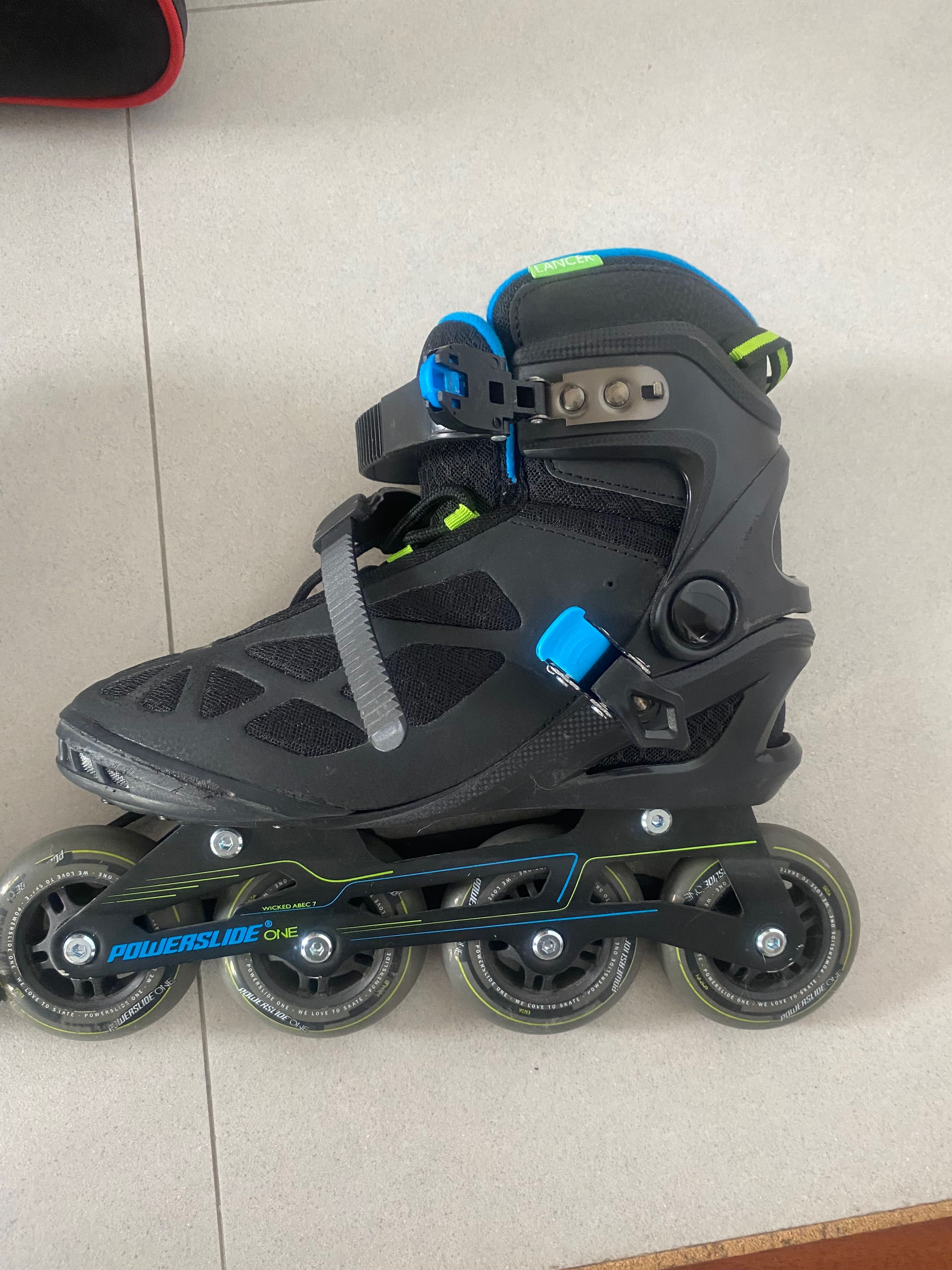 Rolki Powerslide One rozmiar 41 z pokrowcem