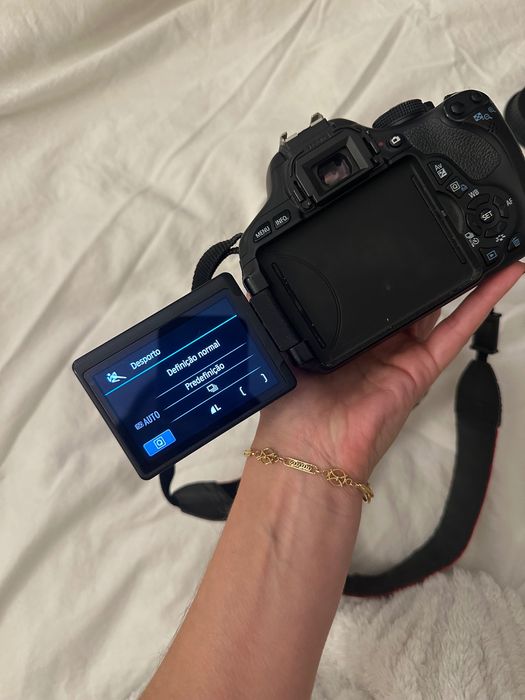 Canon 600D + lente 18-55mm