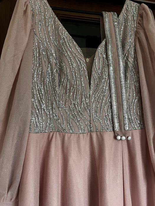 Продам випускне плаття