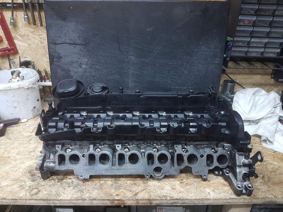 ГБЦ Головка блока BMW X5 3.0 дізель