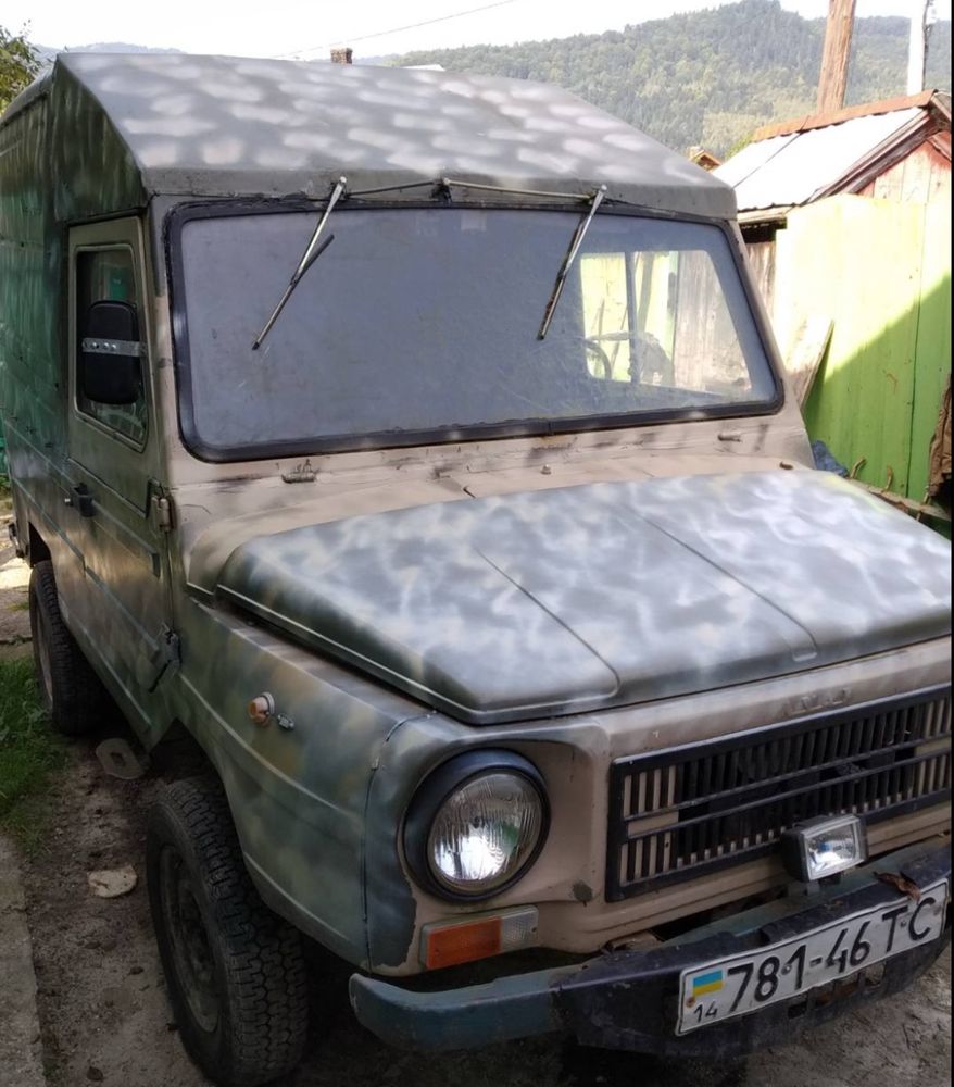продається луаз з малим пробігом