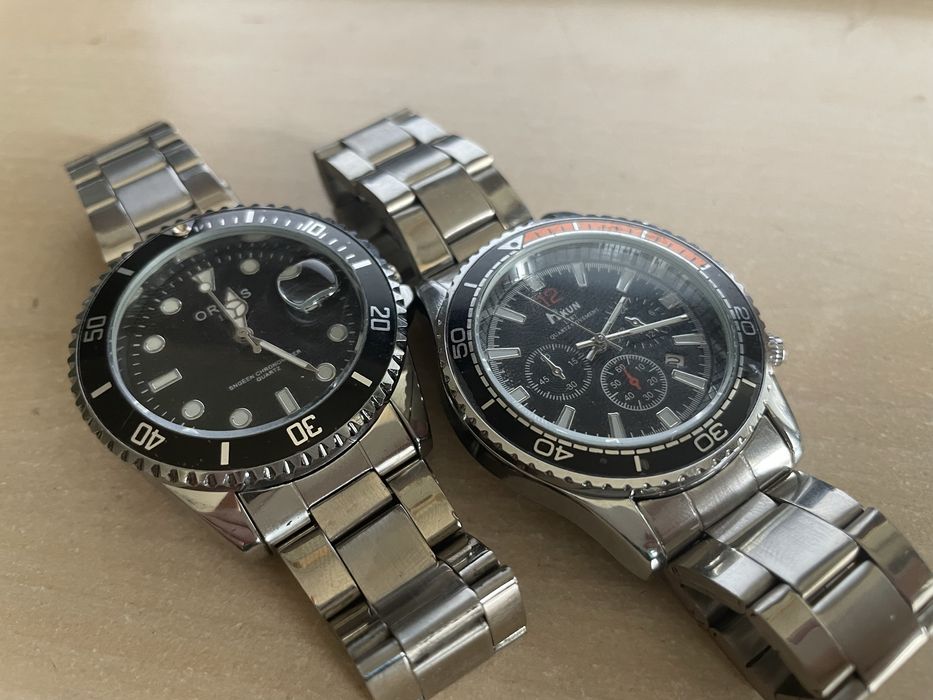 Кварцевые часы.