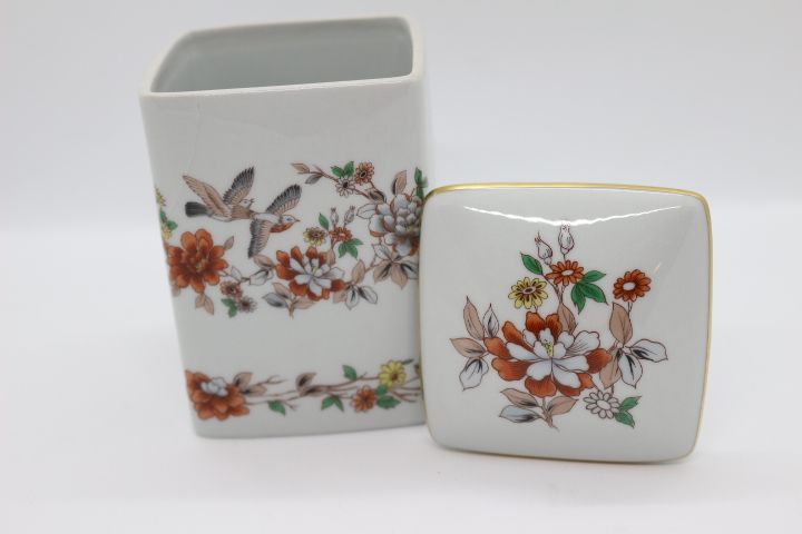 Caixa Oriental 11 cm Magnólia Vista Alegre 1992