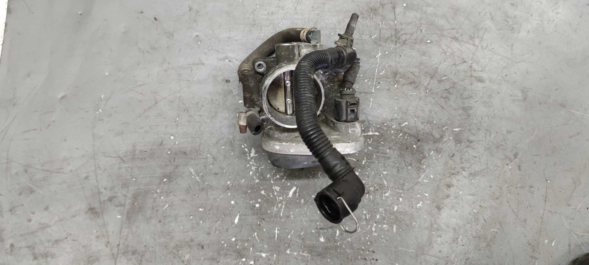 Opel Astra III H 1.6 16V Przepustnica