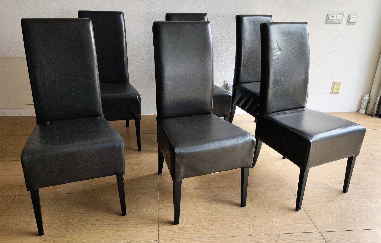 Conjunto de 6 cadeiras de sala em pele natural cor castanho escuro