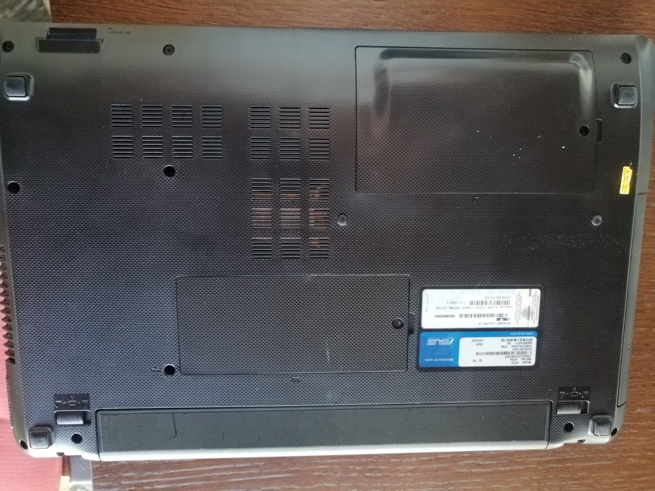 Portátil marca ASUS