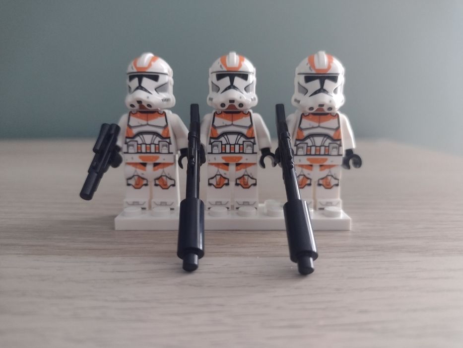 LEGO Star Wars 212th clone troopers + akcesoria