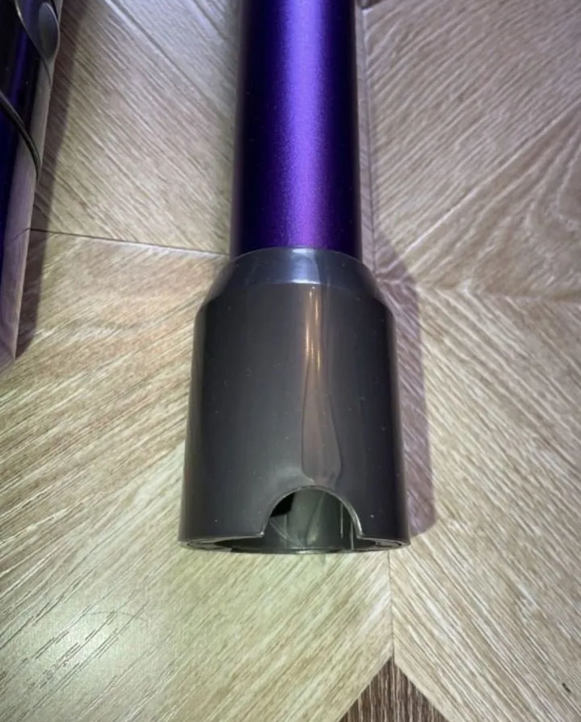 Oryginalny odkurzacz dyson v8