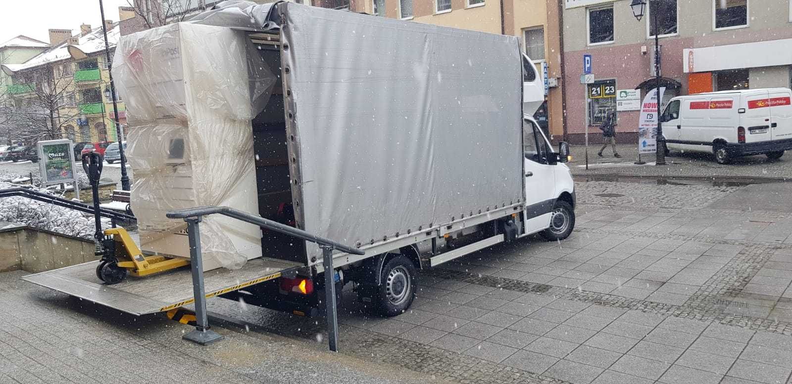 BERNI-HOL Transport bus z windą 750kg ,zapraszamy do współpracy.