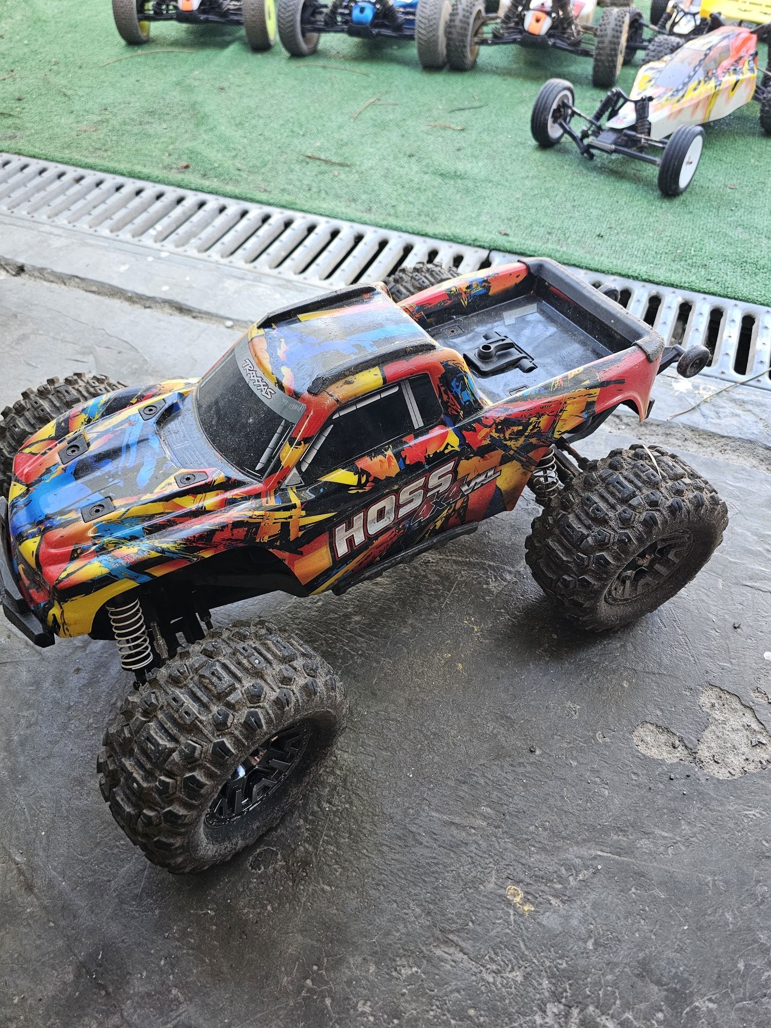Carro telecomandado traxxas