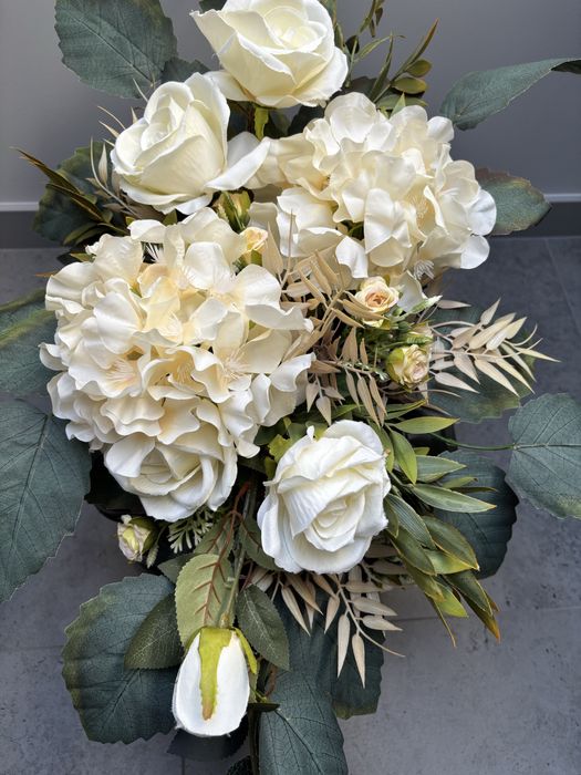 Kompozycja nagrobna stroik na płyte