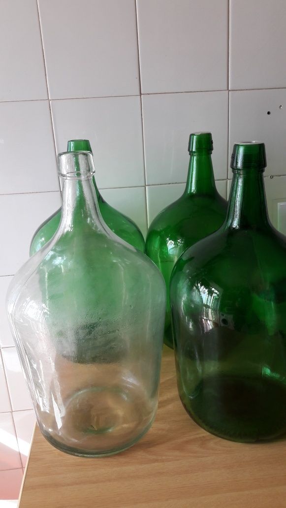 Garrafões 5litos