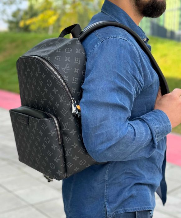 Рюкзак мужской Discovery Taiga Louis Vuitton | Луи Виттон Дискавери