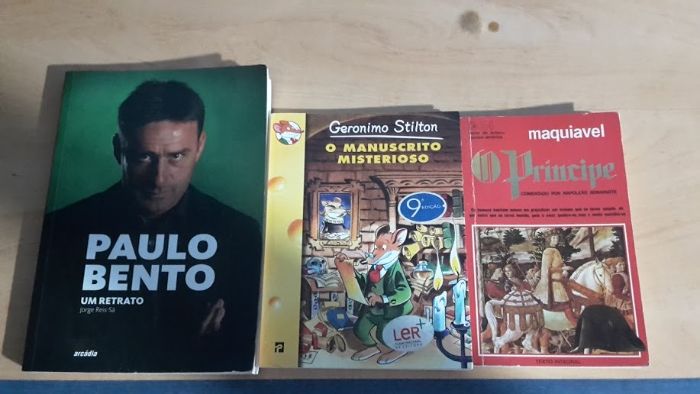 livros variados ...
