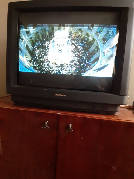 Телевизор Daewoo  оригинал, производство Корея, состояние отличное