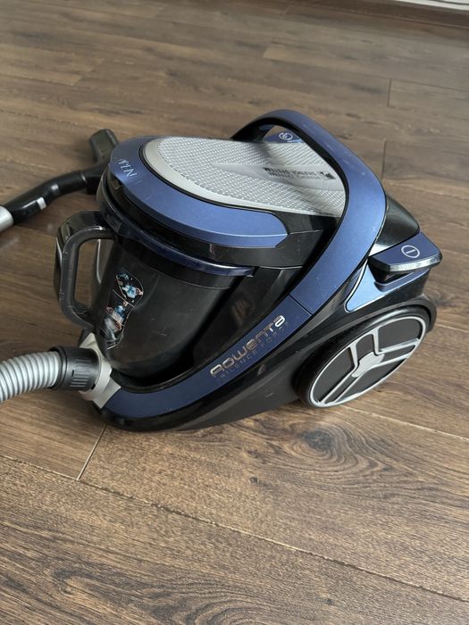 Продам пылесос Rowenta Silence Force