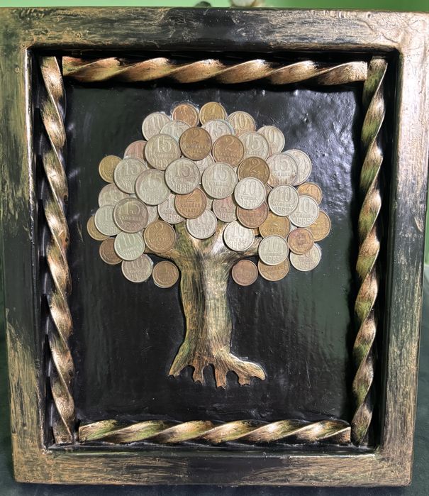 Картина грошового дерева із монет СССР