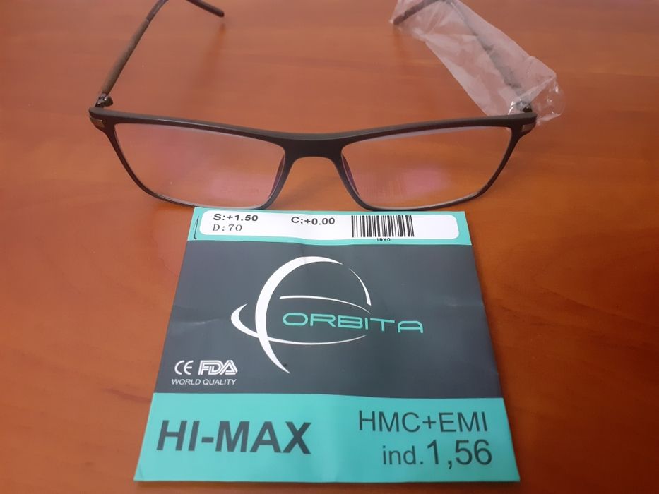 Продам очки для близи +1,50