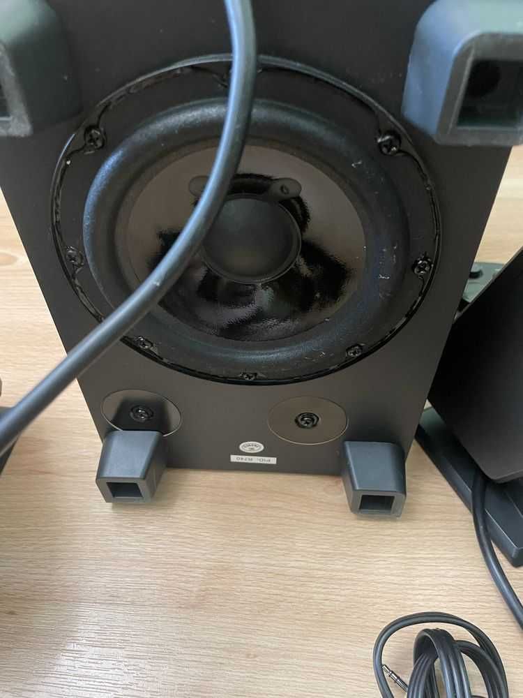 Продам акустичну систему Logitech 5,1