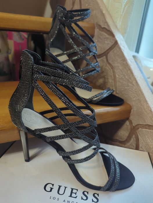 Нарядные туфли босоножки