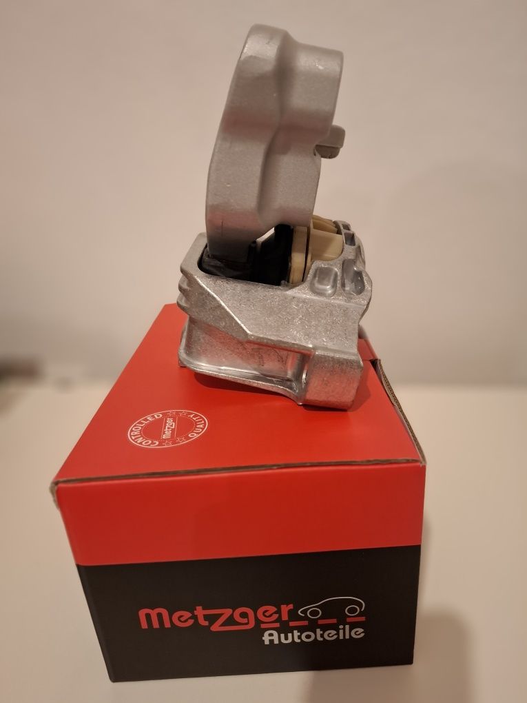 Подушка двигателя METZGER 8054334 для Mercedes-Benz