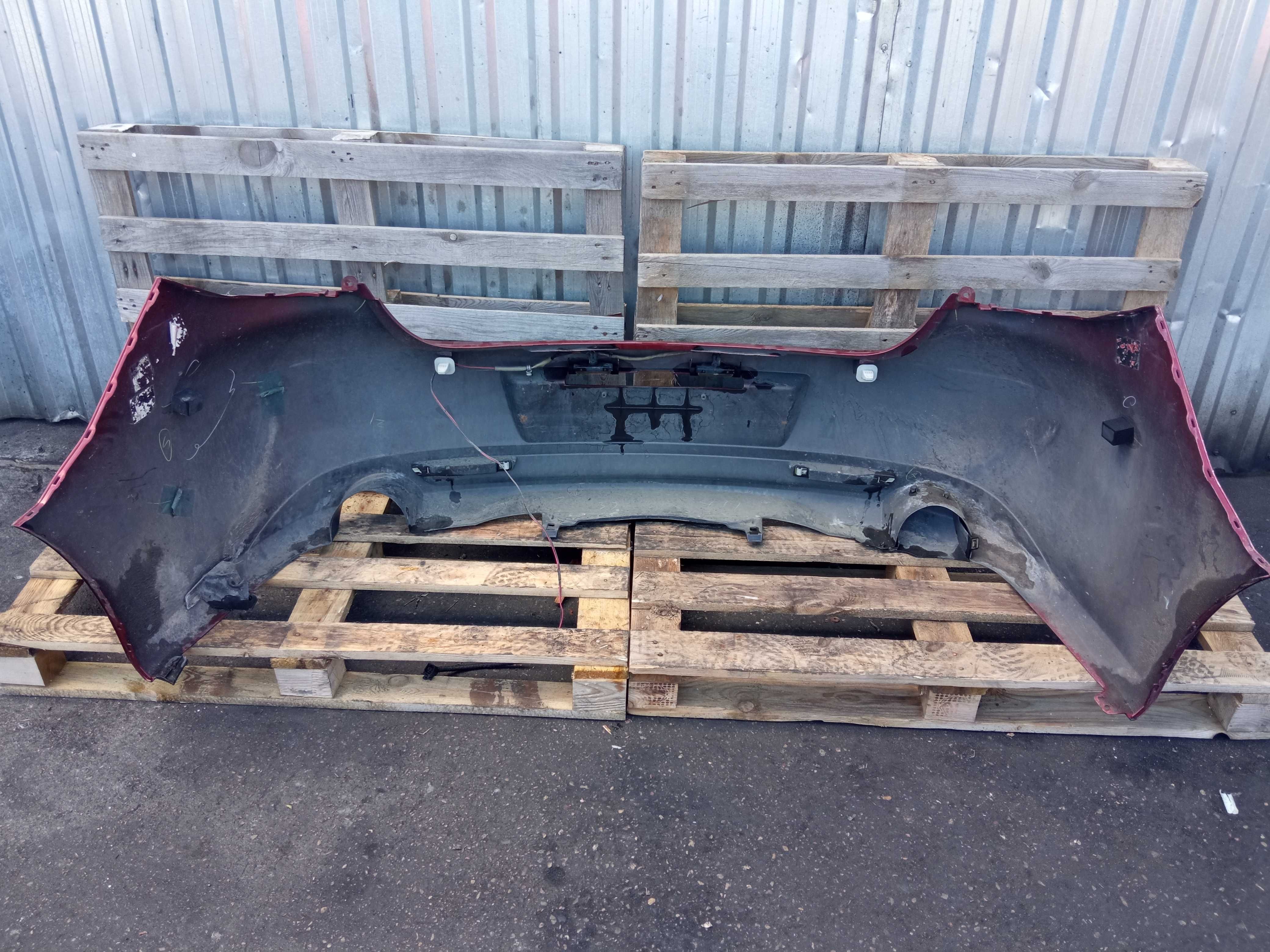 Zderzak tylny Mazda 6 GH HB 2008r czerwony Siedlce