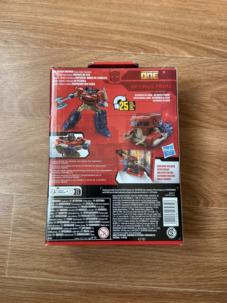 Трансформер Оптимус Прайм Transformers Deluxe One 112 Optimus Prime