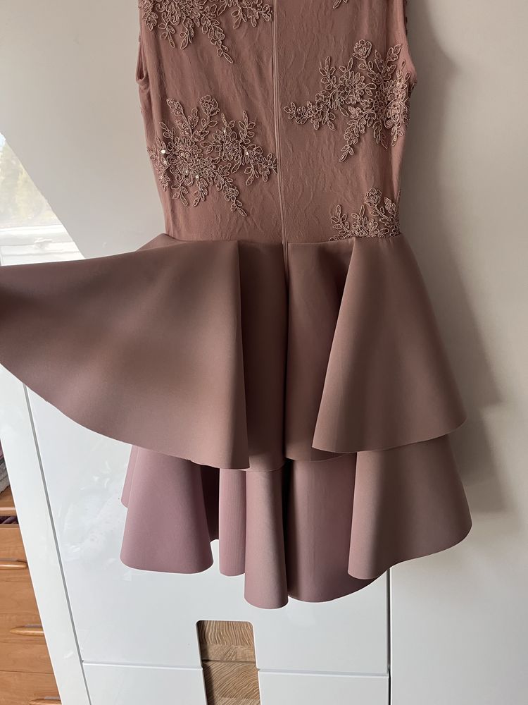 Różowa Sukienka EMO