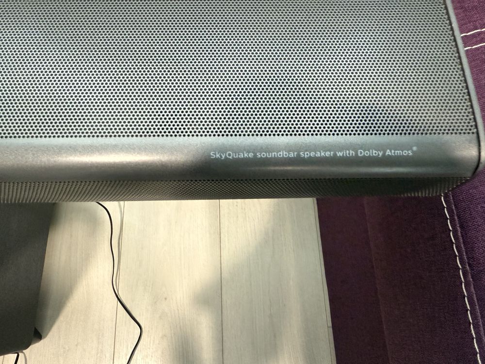 Саундбар Philips Fidelio B8/12 з Dolby Atmos 5.1.2 і Ambisound