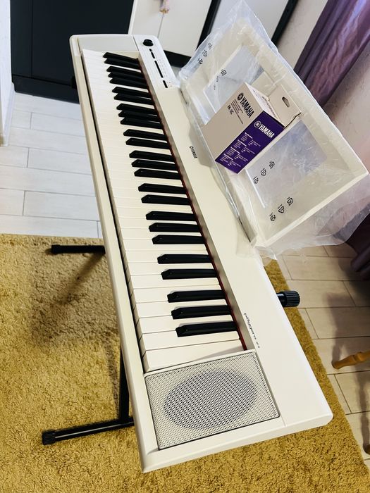 Yamaha NP 12 Официал.