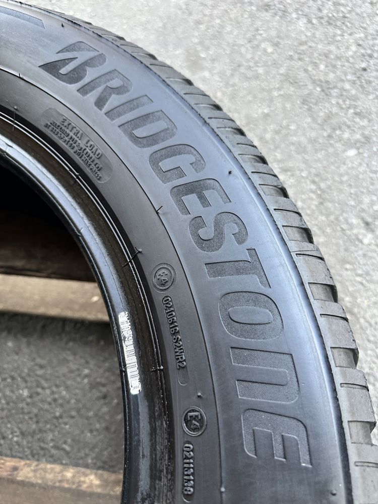 Шини 215 65 17 103H Bridgestone Blizzak LM005 пара